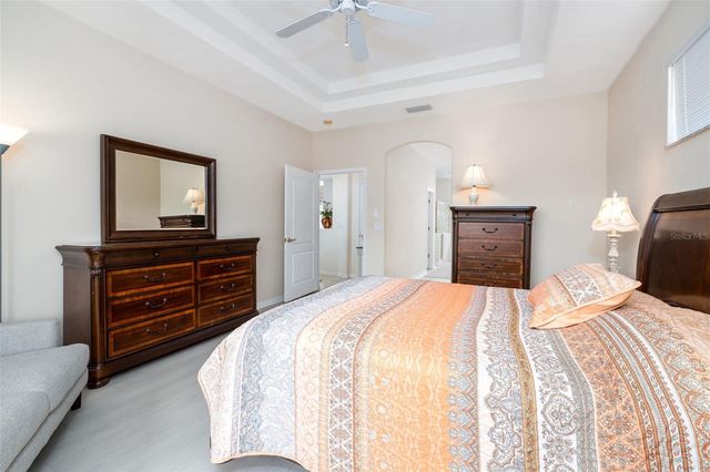 100 PARADISE VALLEY COURT, Daytona Beach, FL 32114