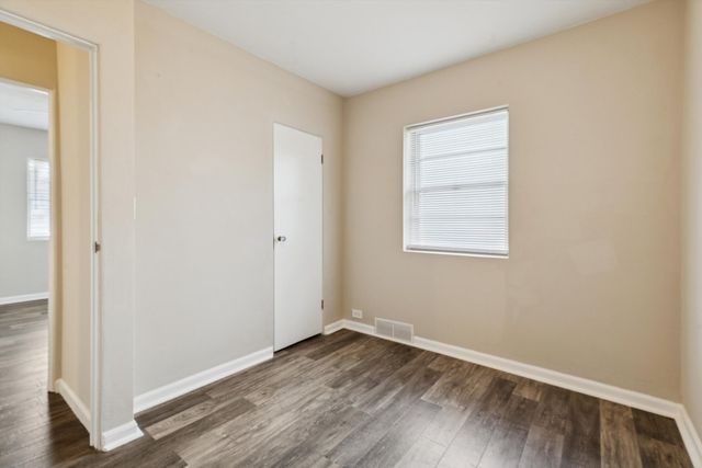 3808 15th Street B, Moline, IL 61265