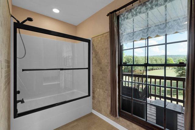 1485 Water Tank Rd, Winchester, TN 37398