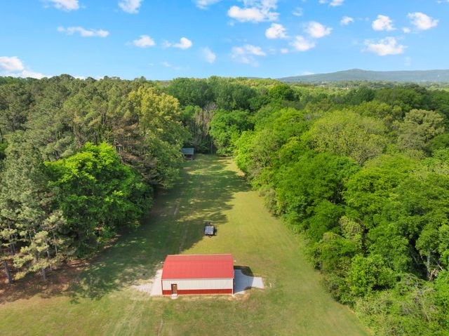 1485 Water Tank Rd, Winchester, TN 37398