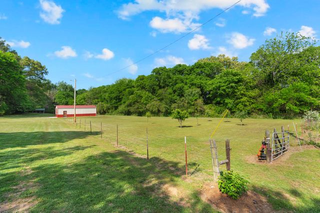 1485 Water Tank Rd, Winchester, TN 37398