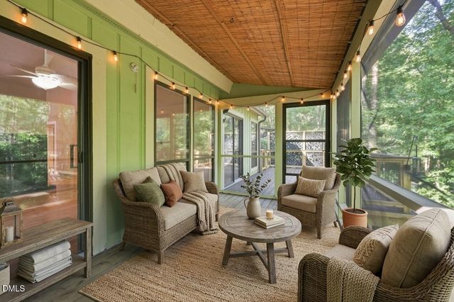 50 Trestle Leaf, Pittsboro, NC 27312