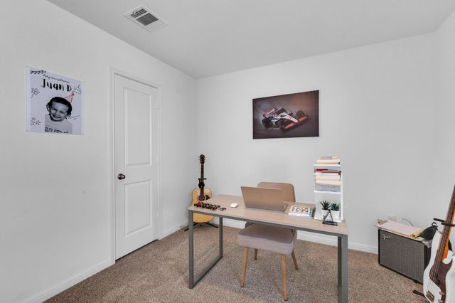 668 Lake Sweetwater LN, Buda, TX 78610