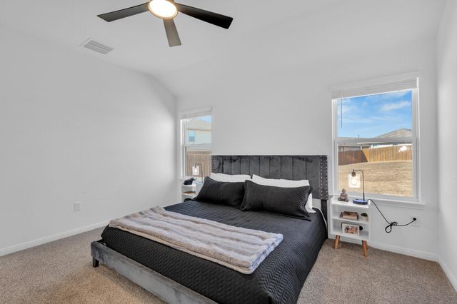 668 Lake Sweetwater LN, Buda, TX 78610