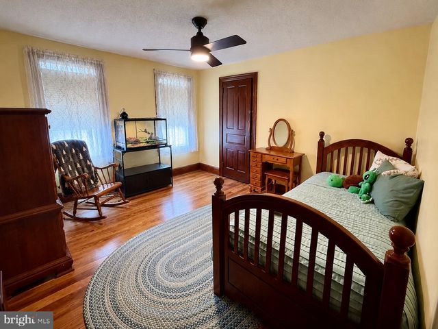 513--15 CINNAMINSON ST, Riverton, NJ 08077