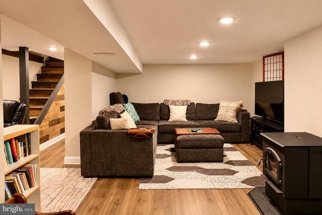 513--15 CINNAMINSON ST, Riverton, NJ 08077