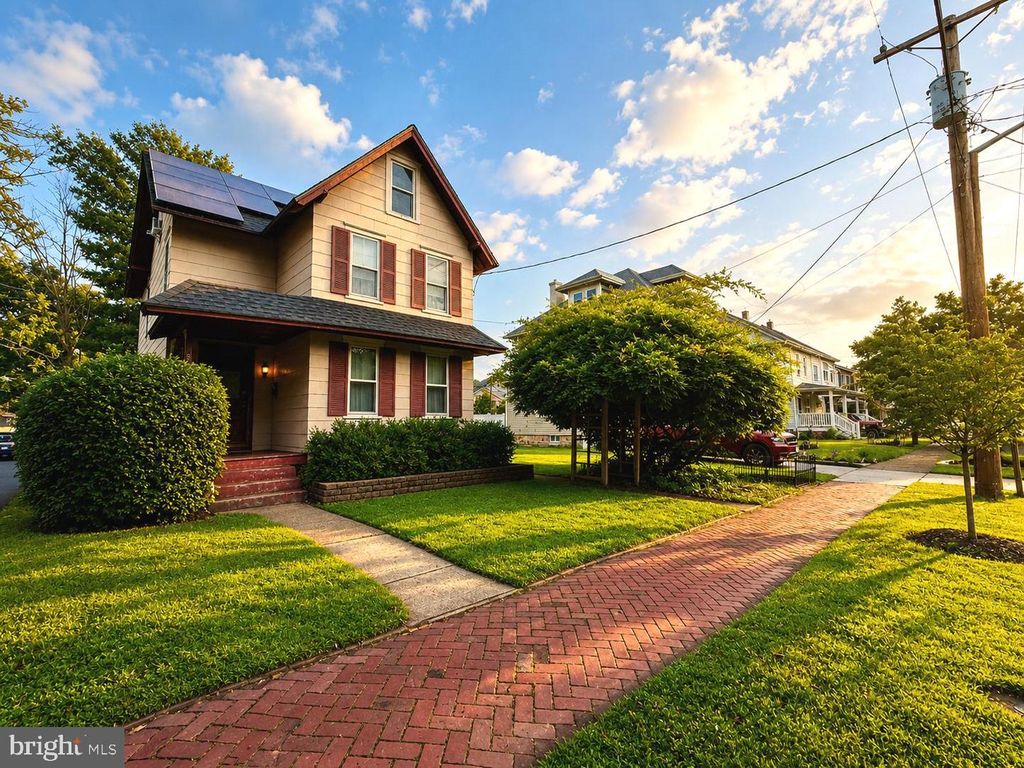 513--15 CINNAMINSON ST, Riverton, NJ 08077