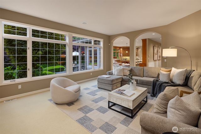 24838 NE 20th Street, Sammamish, WA 98074