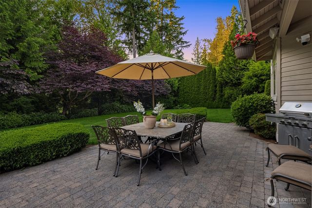 24838 NE 20th Street, Sammamish, WA 98074