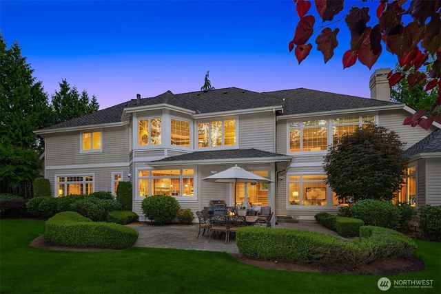 24838 NE 20th Street, Sammamish, WA 98074