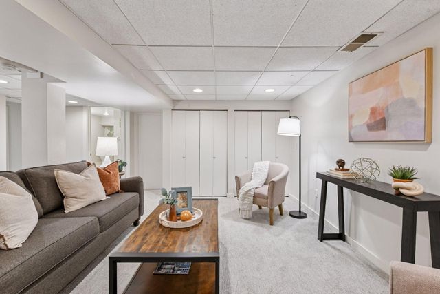 3518 Chowen Place, Minneapolis, MN 55416