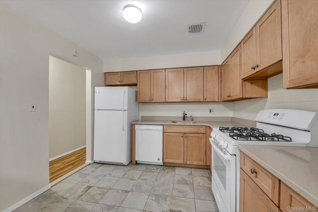 22030 64th Avenue 2Fl., Bayside, NY 11364