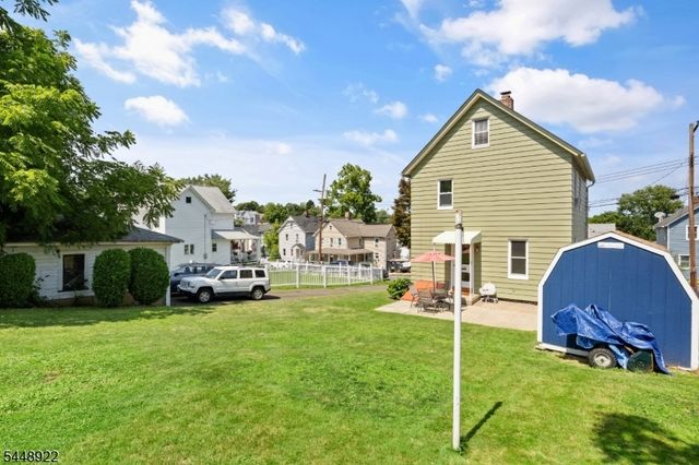 26 Liberty St, Dover Town, NJ 07801