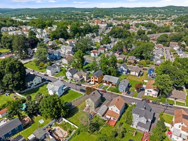 26 Liberty St, Dover Town, NJ 07801