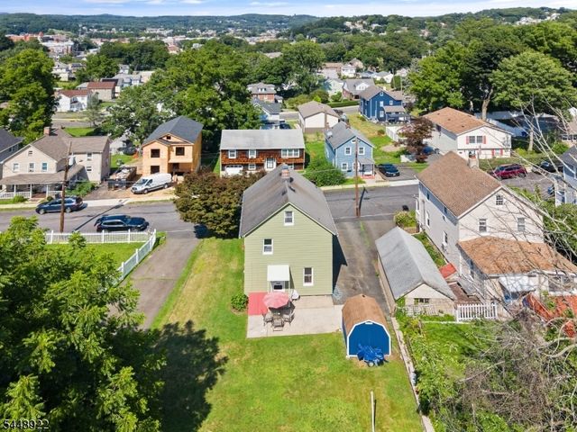 26 Liberty St, Dover Town, NJ 07801