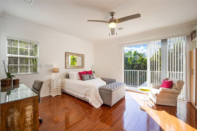 2656 NE 30th Pl, Fort Lauderdale, FL 33306