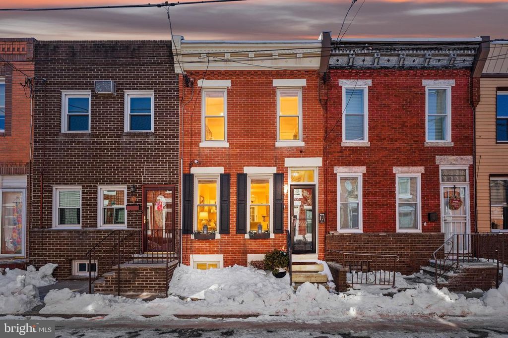 362 TREE ST, Philadelphia, PA 19148