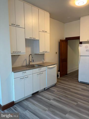 1305 BOLTON ST, Baltimore, MD 21217