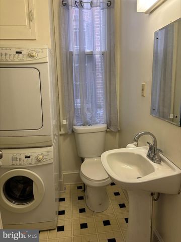 1305 BOLTON ST, Baltimore, MD 21217