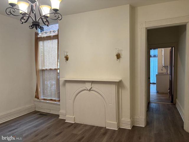 1305 BOLTON ST, Baltimore, MD 21217