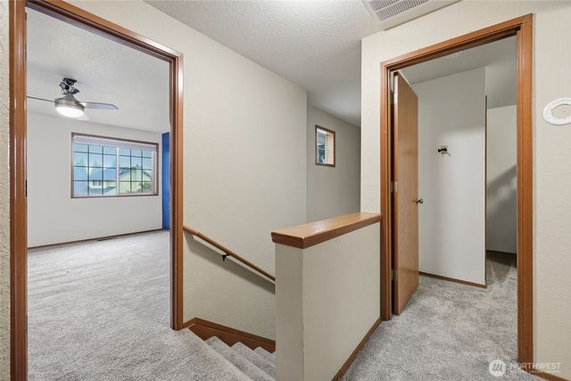 2413 28th Avenue SE, Olympia, WA 98501