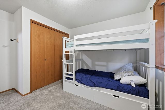 2413 28th Avenue SE, Olympia, WA 98501