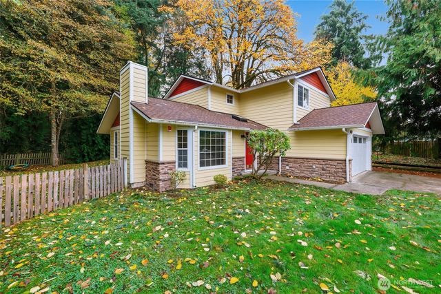 2413 28th Avenue SE, Olympia, WA 98501