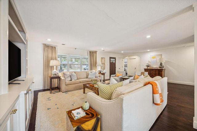 9829 Pine Lake Drive, Houston, TX 77055