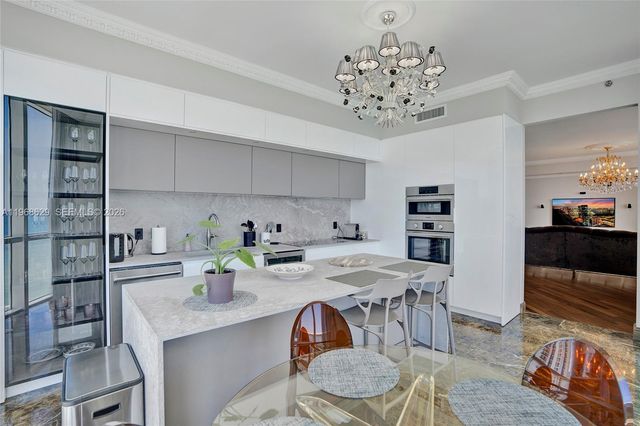 15901 Collins Ave 701, Sunny Isles Beach, FL 33160