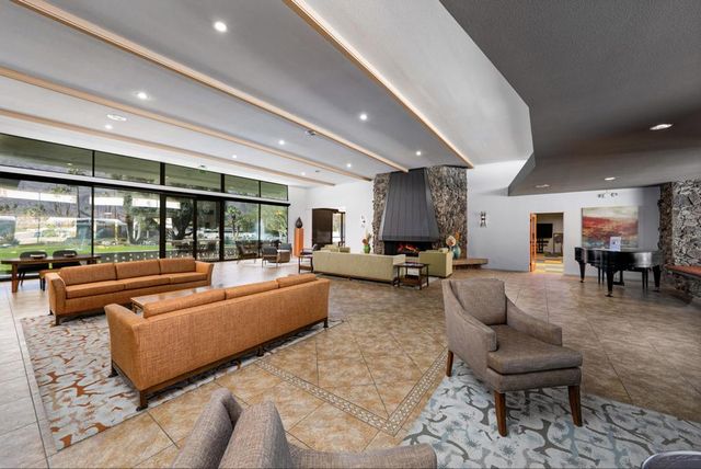 1502 E Sierra Way, Palm Springs, CA 92264