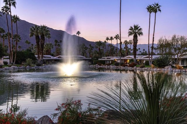 1502 E Sierra Way, Palm Springs, CA 92264