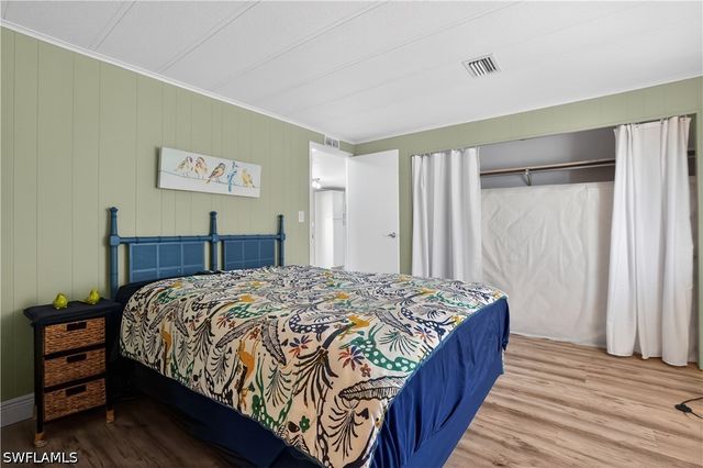 125 Kim DR 125, Naples, FL 34104