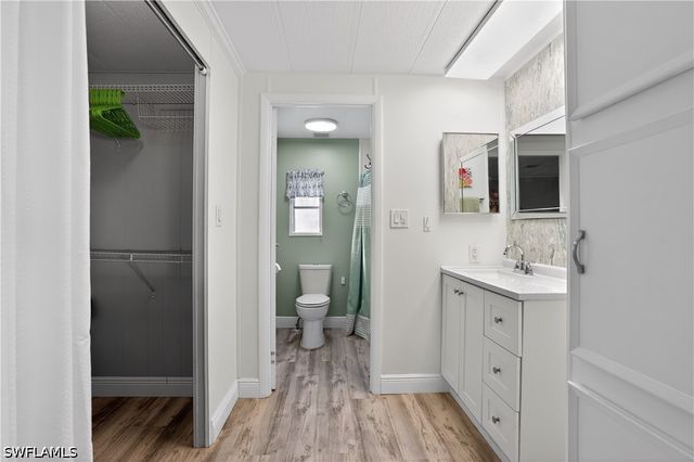 125 Kim DR 125, Naples, FL 34104