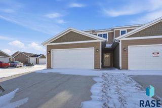 1249 N Marion Rd Road 5, Sioux Falls, SD 57107