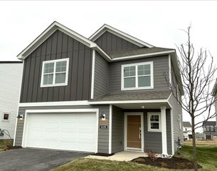 4344 Meadowview Drive, Waconia, MN 55387