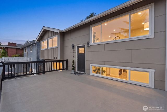 5926 23rd Avenue S, Seattle, WA 98108