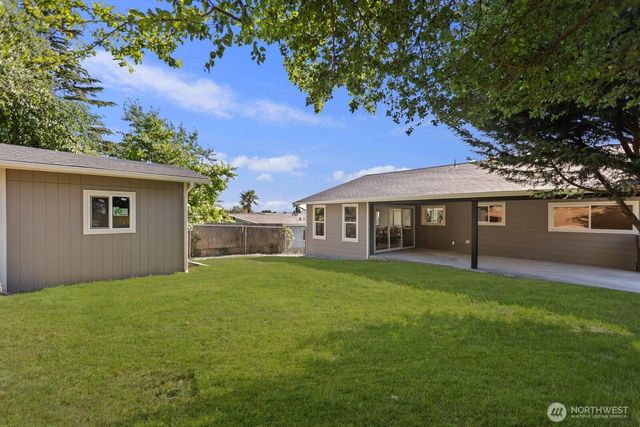 5926 23rd Avenue S, Seattle, WA 98108