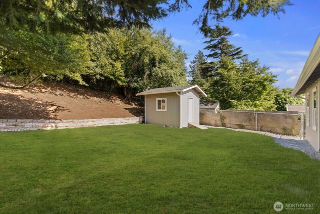 5926 23rd Avenue S, Seattle, WA 98108