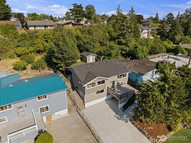 5926 23rd Avenue S, Seattle, WA 98108