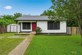303 N Milam Street, Rogers, TX 76569