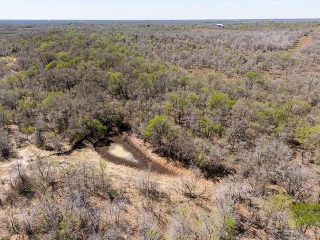 000 Cr 420, Waelder, TX 78959