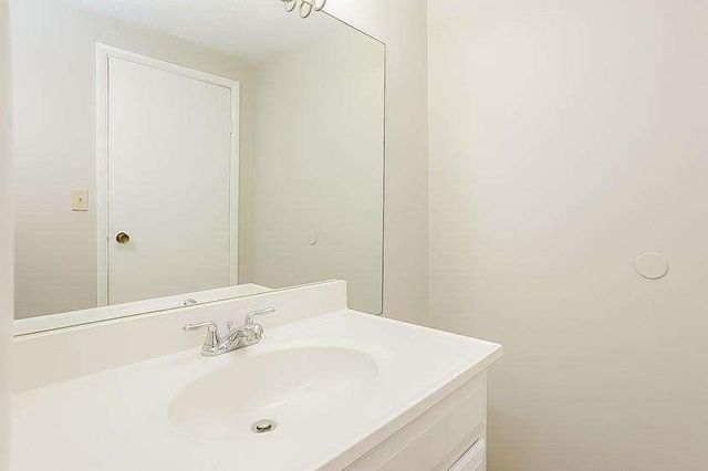 110 Paddock Trail, Peachtree City, GA 30269