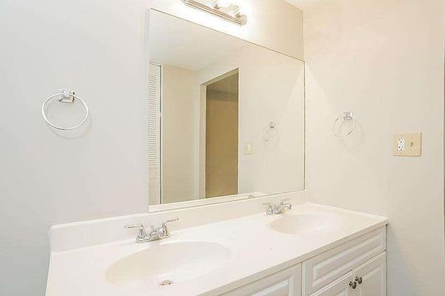 110 Paddock Trail, Peachtree City, GA 30269