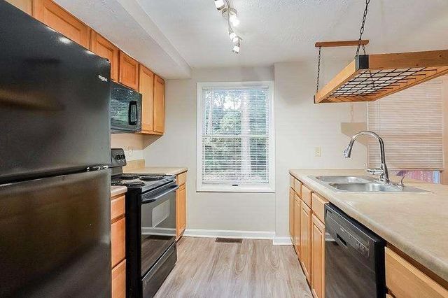 110 Paddock Trail, Peachtree City, GA 30269