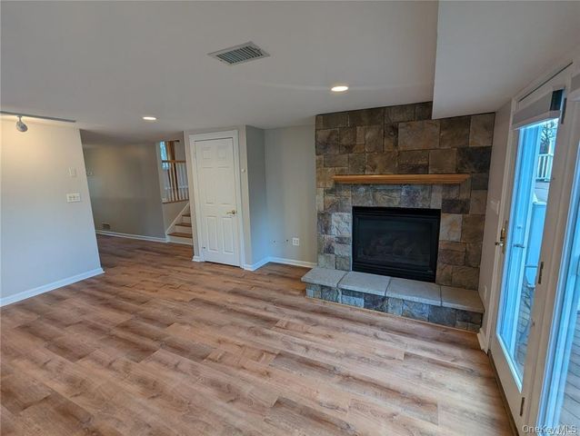 19 Comanche Lane, Commack, NY 11725
