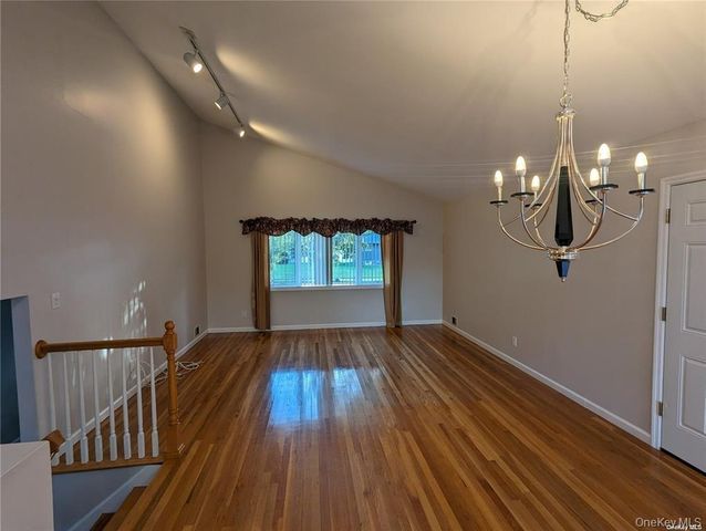 19 Comanche Lane, Commack, NY 11725