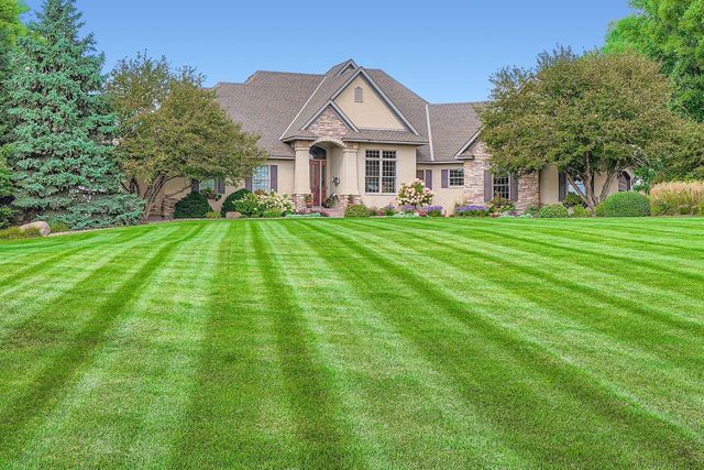 6260 Broadview Drive, Prior Lake, MN 55372
