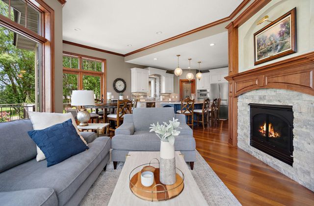 6260 Broadview Drive, Prior Lake, MN 55372