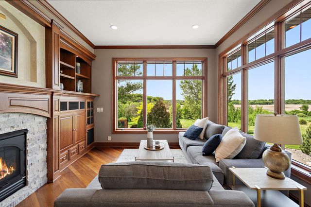 6260 Broadview Drive, Prior Lake, MN 55372