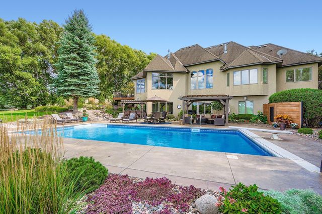 6260 Broadview Drive, Prior Lake, MN 55372